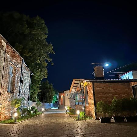 Hotel Ticiani 15 Kutaissi Exterior foto